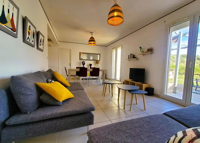 Holiday home La Saline Maison Familiale Avec Jardin *